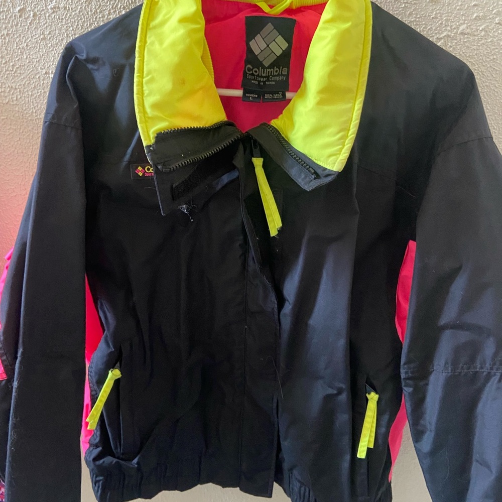 Columbia windbreaker